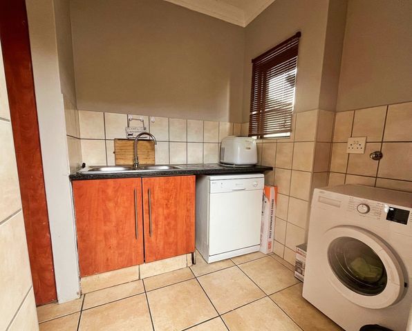 3 Bedroom Property for Sale in Melodie North West